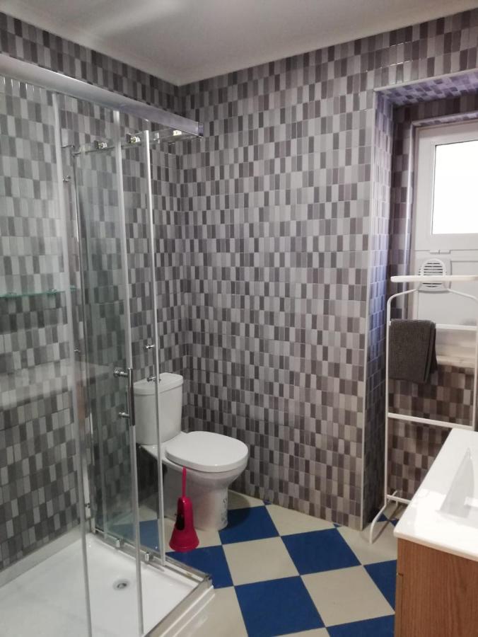 Bed&Shower Moscavide -Self Check-In المظهر الخارجي الصورة